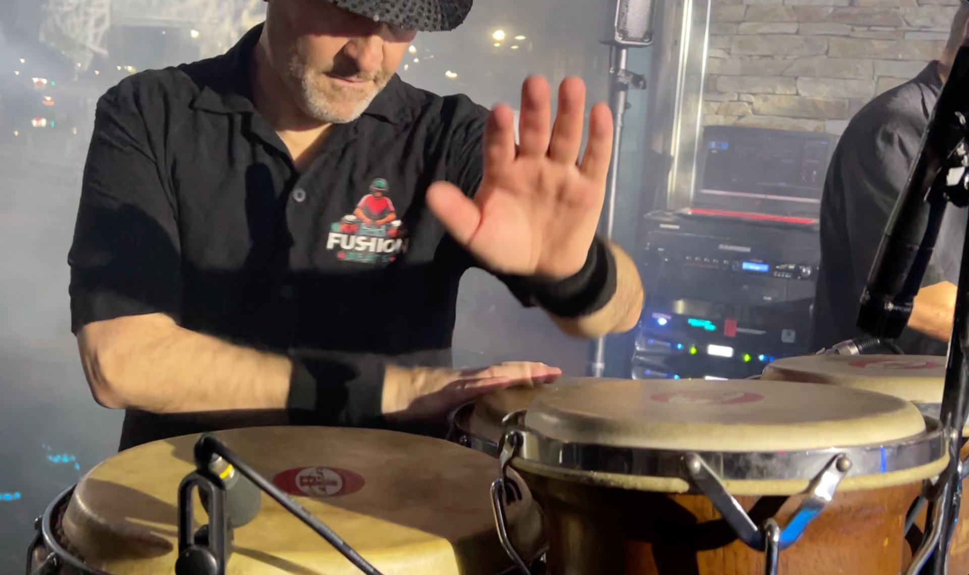 Fushion Beats: el dúo que revoluciona la música en vivo